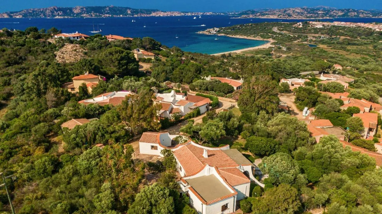 Villa Isa 6, Emma Villas Palau 0*,  Italy