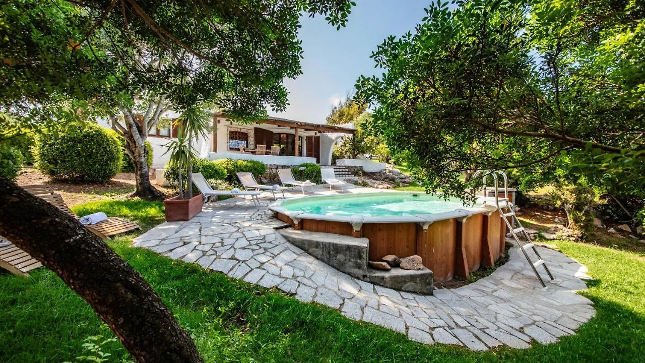 Villa Isa 6, Emma Villas Palau